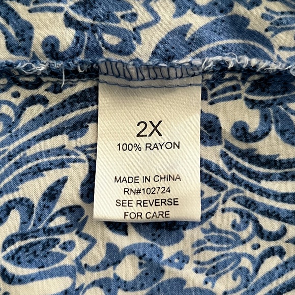 grand & greene Blue & White Print Tunic Blouse - Picture 4 of 5